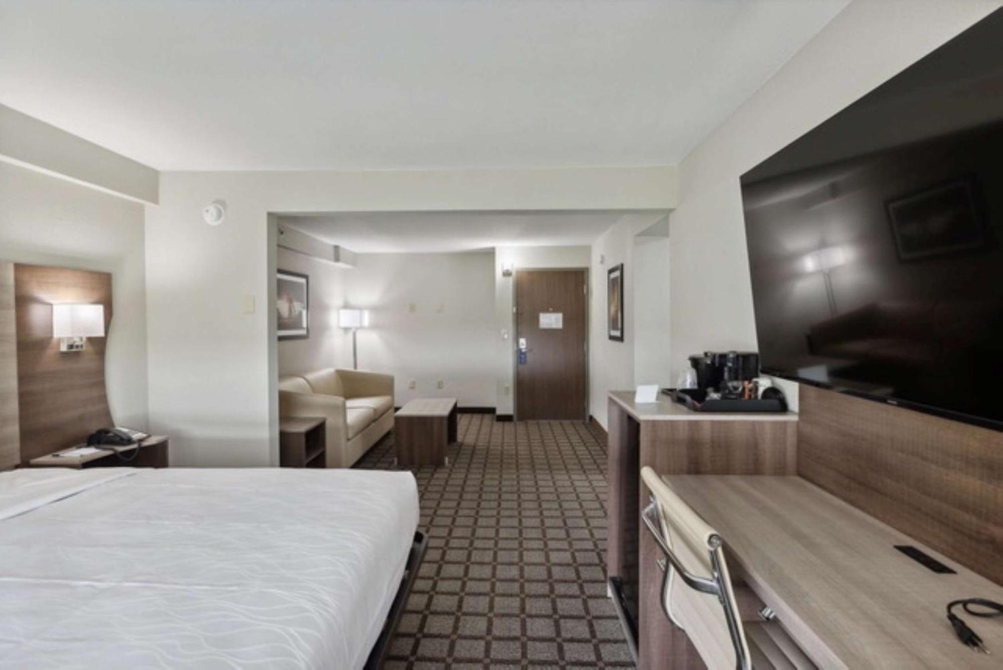 Best Western Manchester Exterior photo