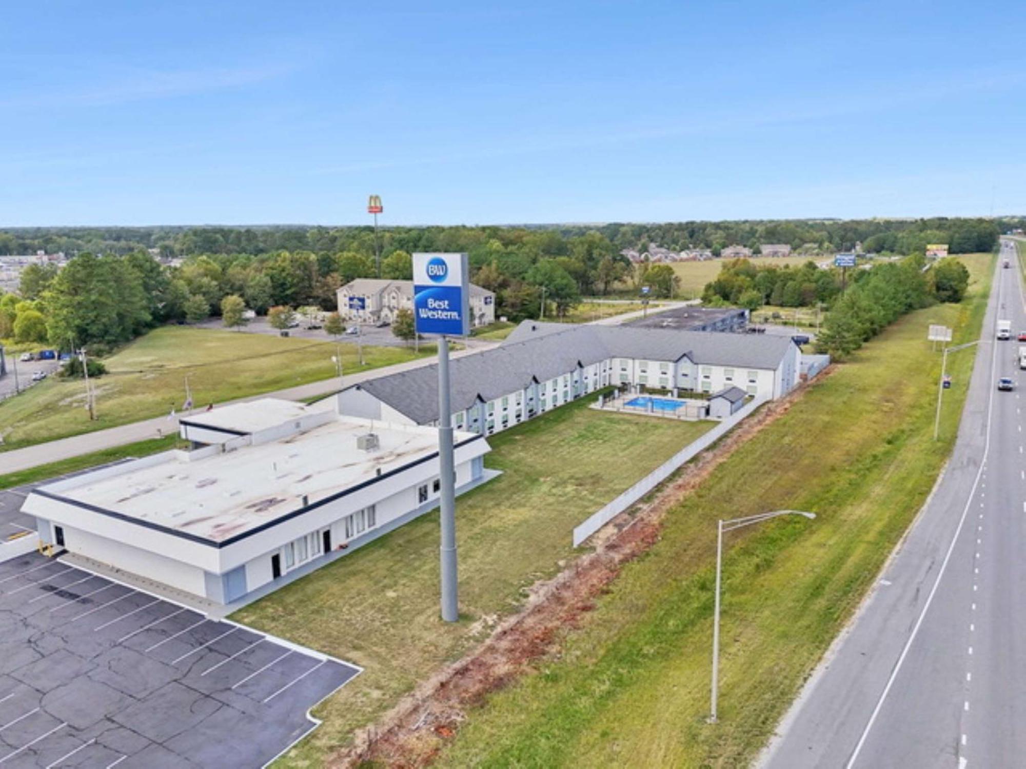 Best Western Manchester Exterior photo